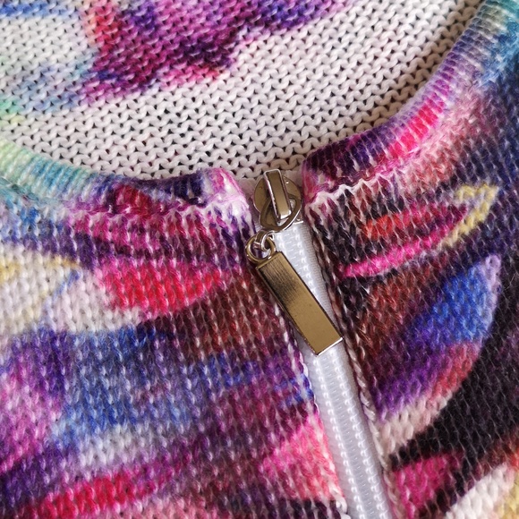 Alison Sheri flowered sweater - Picture 6 of 12